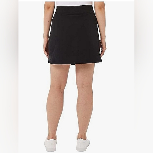 NWOT 32 Degrees skort. Size L - Picture 11 of 14